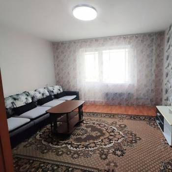 Сдается 1-комнатная квартира, 42 м²