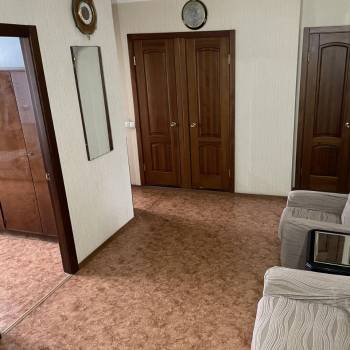 Сдается Многокомнатная квартира, 77 м²