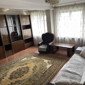Сдается Многокомнатная квартира, 77 м²