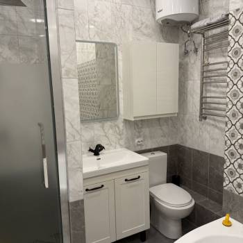 Сдается 2-х комнатная квартира, 78 м²