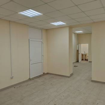 Продается Нежилое помещение, 61 м²