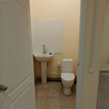 Продается Нежилое помещение, 61 м²