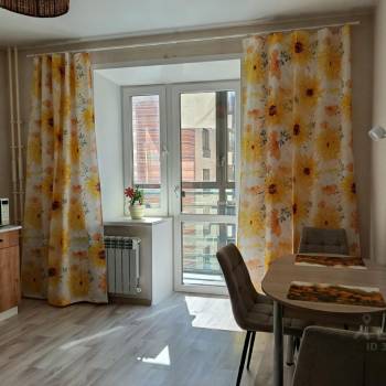 Сдается 2-х комнатная квартира, 62,5 м²