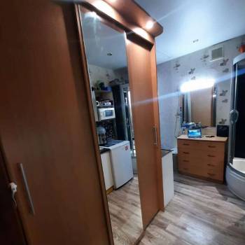 Продается 1-комнатная квартира, 18 м²