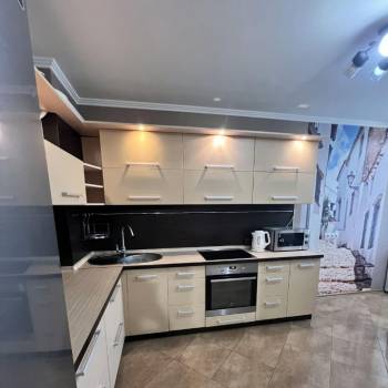 Сдается 1-комнатная квартира, 50,1 м²