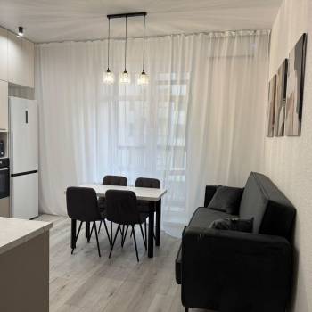 Сдается 2-х комнатная квартира, 52 м²