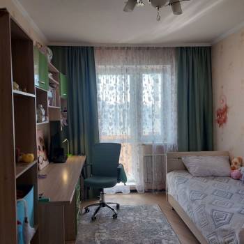Продается Многокомнатная квартира, 84,2 м²