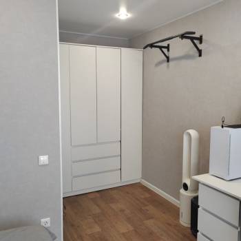Продается Многокомнатная квартира, 75,2 м²