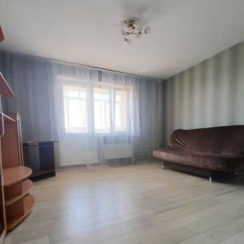 Сдается 1-комнатная квартира, 42 м²
