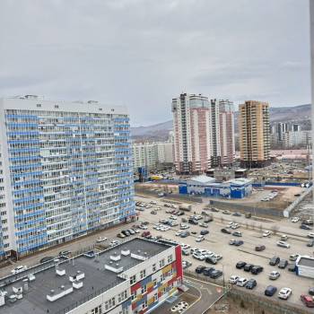 Продается 1-комнатная квартира, 40,4 м²