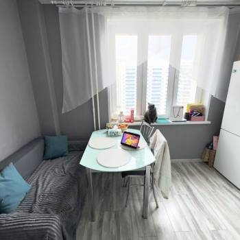 Продается 1-комнатная квартира, 40,4 м²