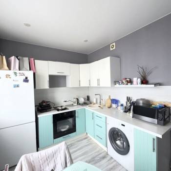 Продается 1-комнатная квартира, 40,4 м²
