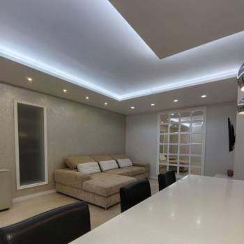 Продается Многокомнатная квартира, 92,6 м²