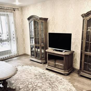 Продается Многокомнатная квартира, 110 м²