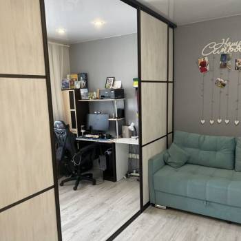 Продается 1-комнатная квартира, 36 м²