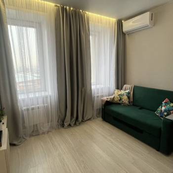 Продается 1-комнатная квартира, 32 м²