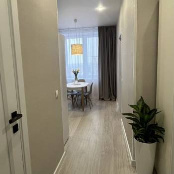 Продается 1-комнатная квартира, 32 м²