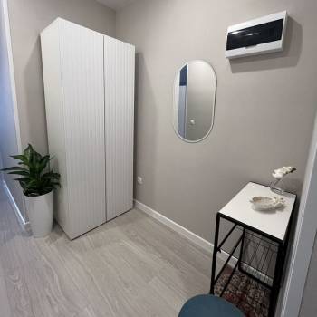 Продается 1-комнатная квартира, 32 м²