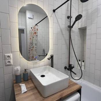 Продается 1-комнатная квартира, 32 м²