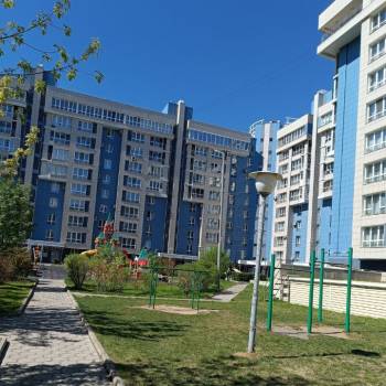 Сдается 2-х комнатная квартира, 61 м²