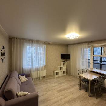 Сдается 2-х комнатная квартира, 54,4 м²