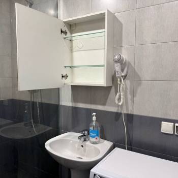 Сдается 1-комнатная квартира, 42 м²