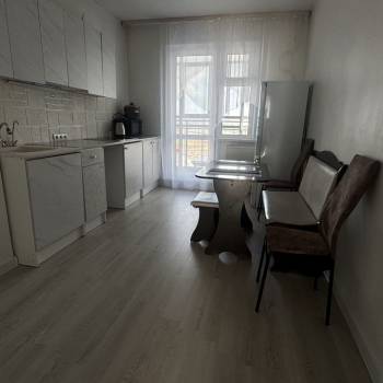 Сдается 2-х комнатная квартира, 58 м²