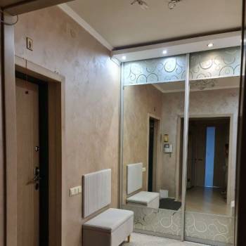 Продается 1-комнатная квартира, 154 м²