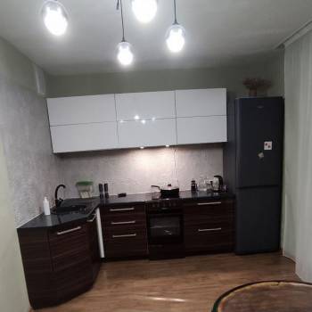 Продается 1-комнатная квартира, 49,1 м²