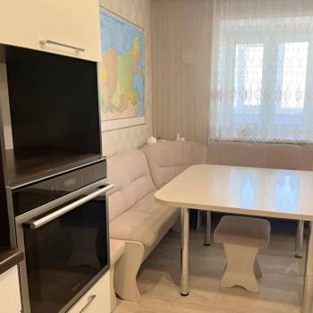 Сдается 2-х комнатная квартира, 63,2 м²