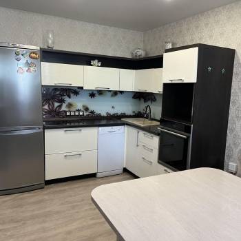 Сдается 2-х комнатная квартира, 63,2 м²