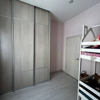 Продается 1-комнатная квартира, 43,3 м²