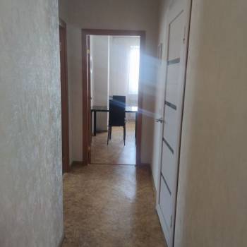 Продается 1-комнатная квартира, 40 м²