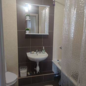 Продается 1-комнатная квартира, 40 м²