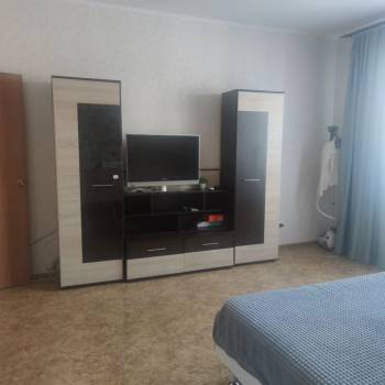 Продается 1-комнатная квартира, 40 м²