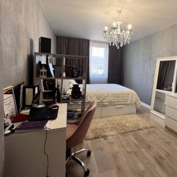 Продается 1-комнатная квартира, 40,6 м²