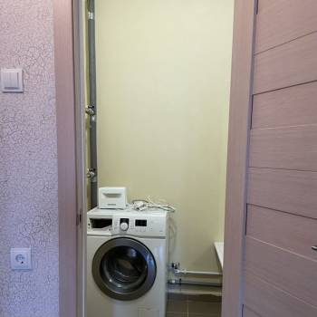 Сдается 1-комнатная квартира, 54 м²