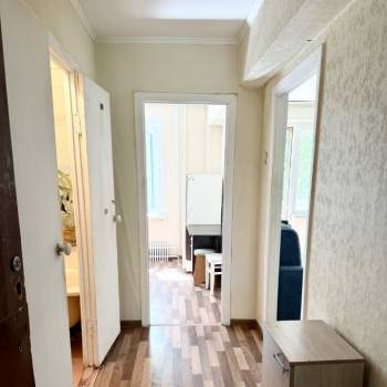 Сдается 1-комнатная квартира, 39 м²