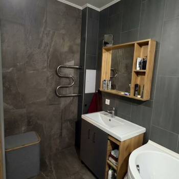Сдается 2-х комнатная квартира, 79,8 м²