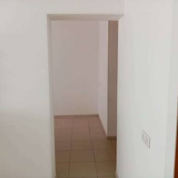 Продается Многокомнатная квартира, 100 м²