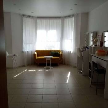 Продается Многокомнатная квартира, 100 м²