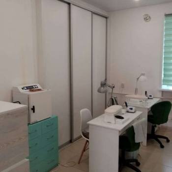 Продается Многокомнатная квартира, 100 м²
