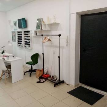 Продается Многокомнатная квартира, 100 м²