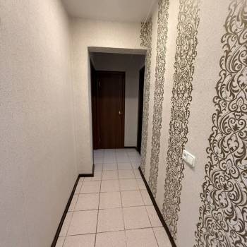 Продается Многокомнатная квартира, 84 м²