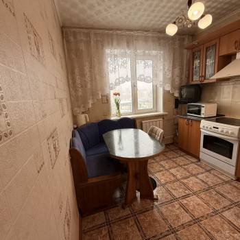 Продается Многокомнатная квартира, 84 м²