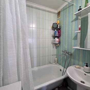 Продается 2-х комнатная квартира, 53 м²