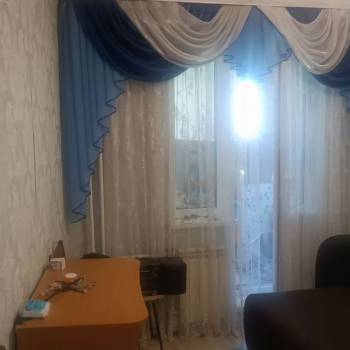 Продается Многокомнатная квартира, 80 м²