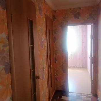 Продается Многокомнатная квартира, 80 м²