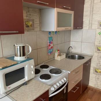 Сдается 1-комнатная квартира, 51 м²