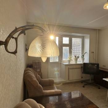 Продается Многокомнатная квартира, 86,4 м²